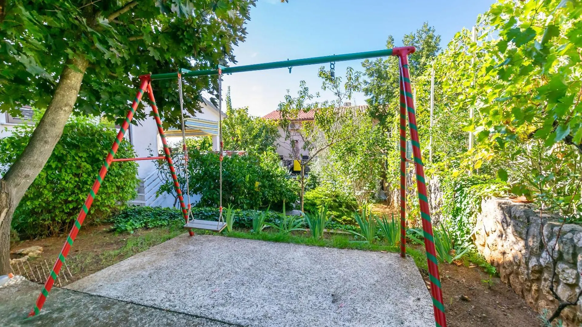 Apartment Vesna Pinezići 0*,