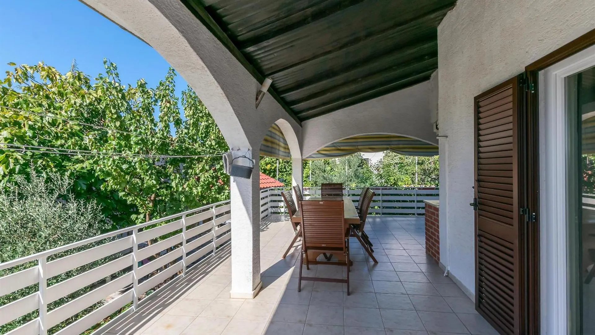 Apartment Vesna Pinezići